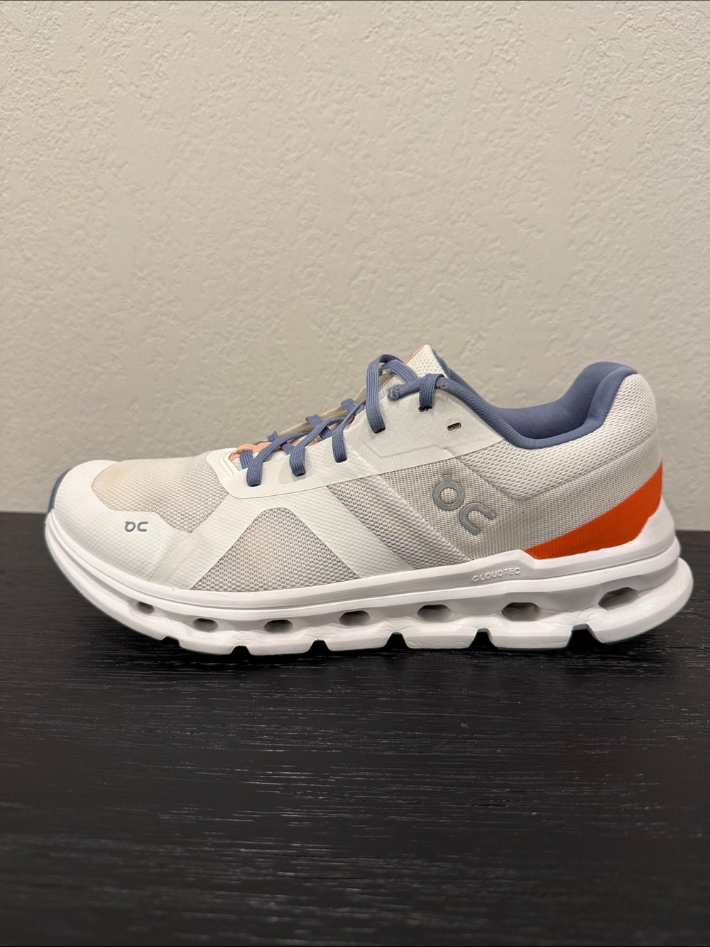 On Cloud Cloudrunner 2 Women's Size 10.5 Running Shoes W10.5 Orange White Blue
